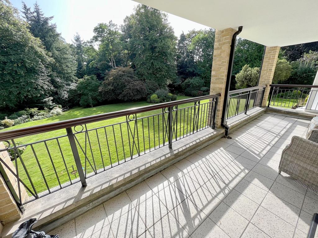 14 Balcombe Road Poole BH13 3 Bed Apartment 800 000 14-balcombe-road-poole-bh13-3-bed-apartment-800-000