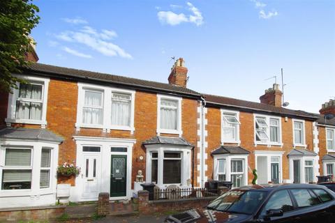 34 Avenue Road, Swindon, SN1 4BZ