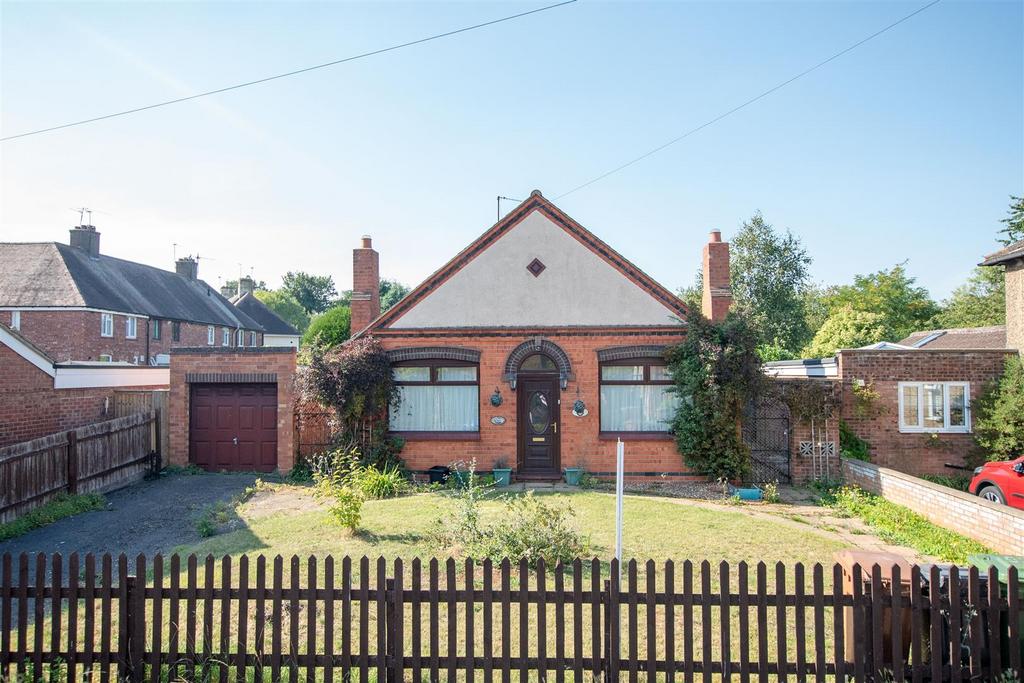 Roberts Street, Wellingborough 3 bed detached bungalow for sale £325,000