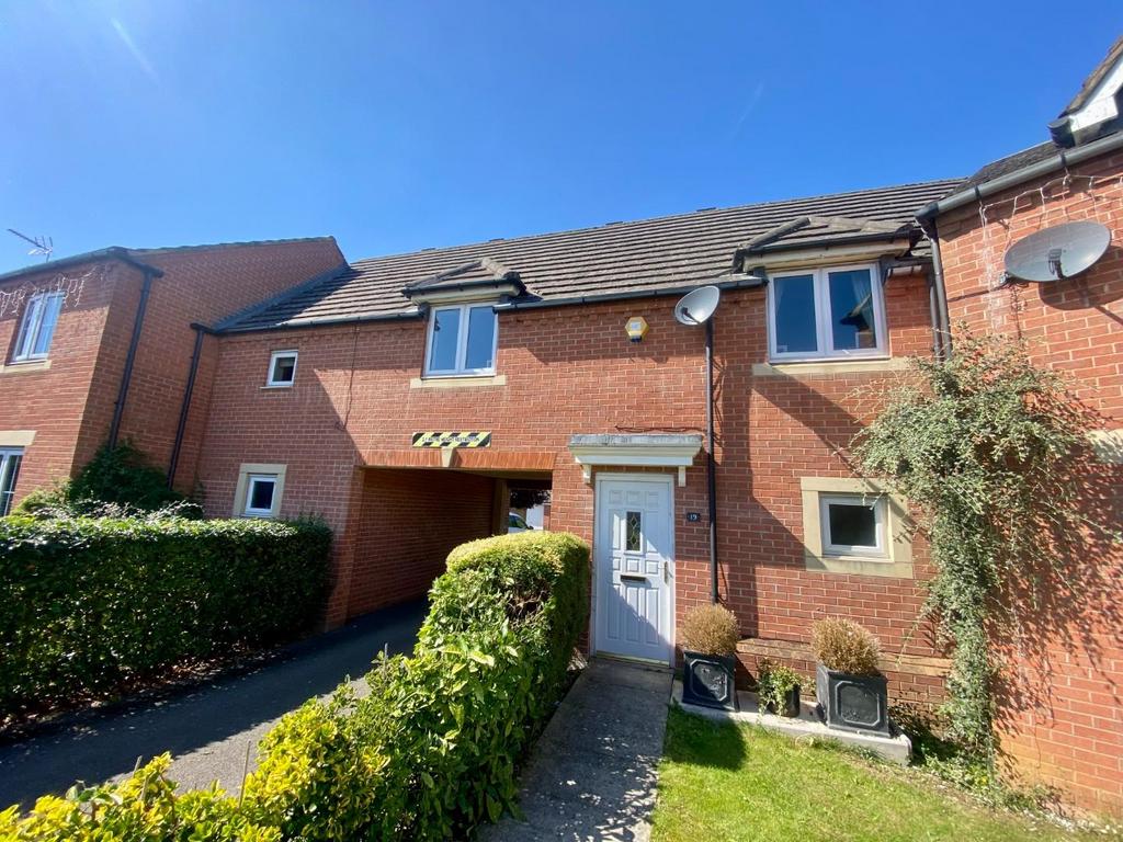 Finney Drive, Grange Park, Northampton NN4 2 bed coach house for sale