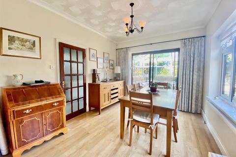 39 Oundle Road, Chesterton, Peterborough, PE7 3UA