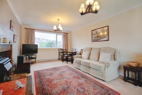 59 Baker Avenue, Arnold, Nottingham, NG5 8FW