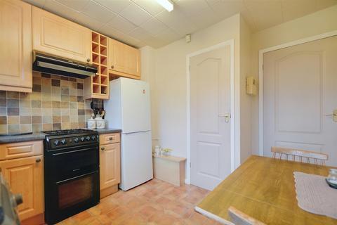 59 Baker Avenue, Arnold, Nottingham, NG5 8FW