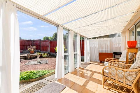 27 Bernards Gardens, Shepherdswell, Dover, CT15 7PH