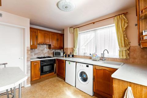 27 Bernards Gardens, Shepherdswell, Dover, CT15 7PH