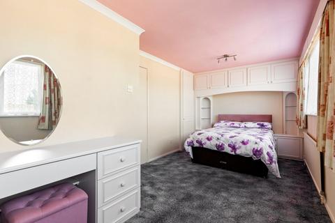 27 Bernards Gardens, Shepherdswell, Dover, CT15 7PH