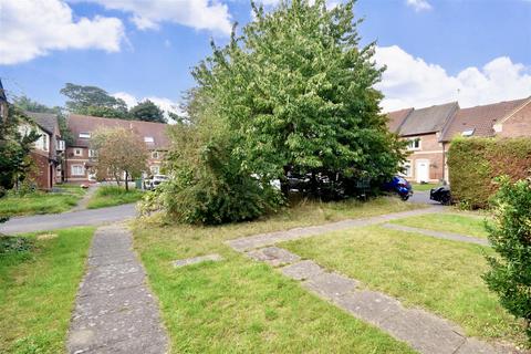 14 Augustus Road, Hockliffe, Leighton Buzzard, LU7 9NS