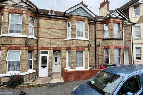 6 Abbott Road, Folkestone, CT20 1NG