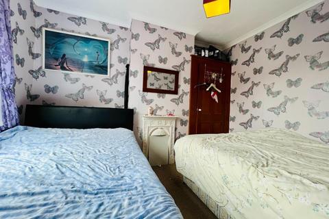 6 Abbott Road, Folkestone, CT20 1NG