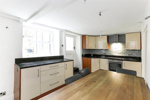 657 Barnsley Road, Newmillerdam, Wakefield, WF2 6QG