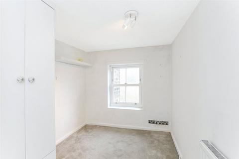 657 Barnsley Road, Newmillerdam, Wakefield, WF2 6QG