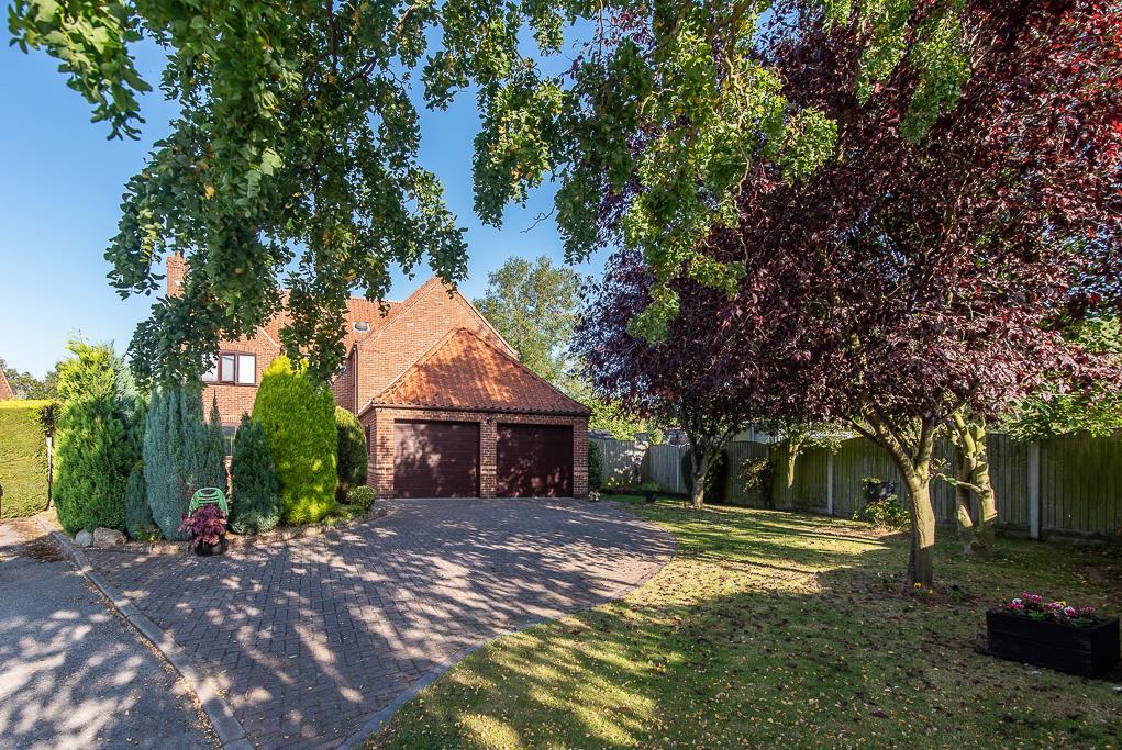 Bradleys Lane, Hoveringham 5 bed detached house for sale £725,000