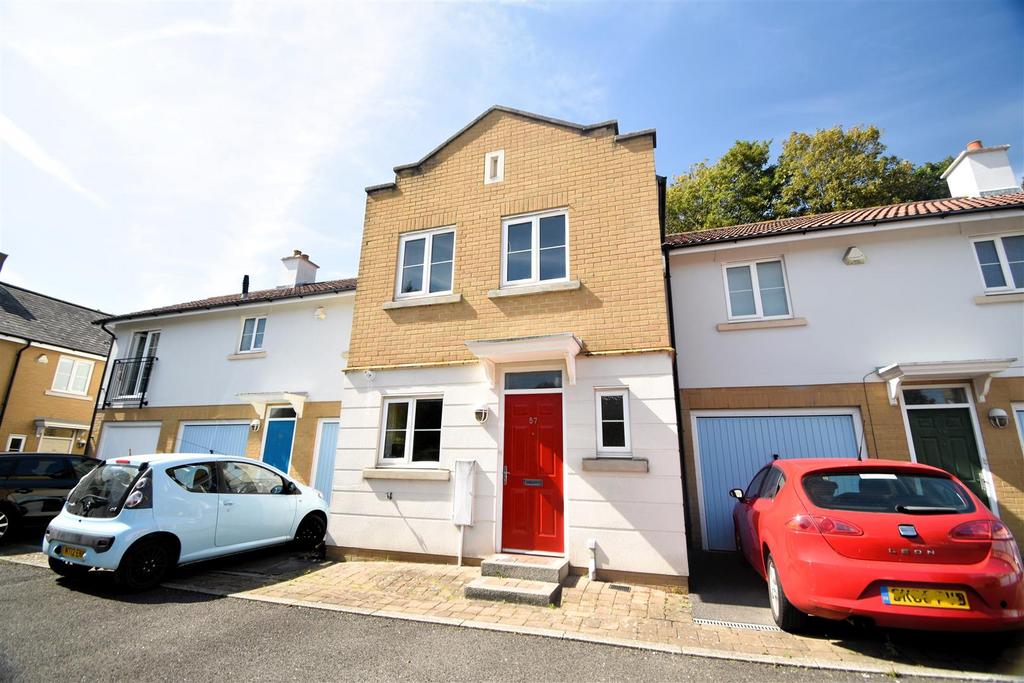 Eastcliff, Portishead 2 bed terraced house for sale £300,000