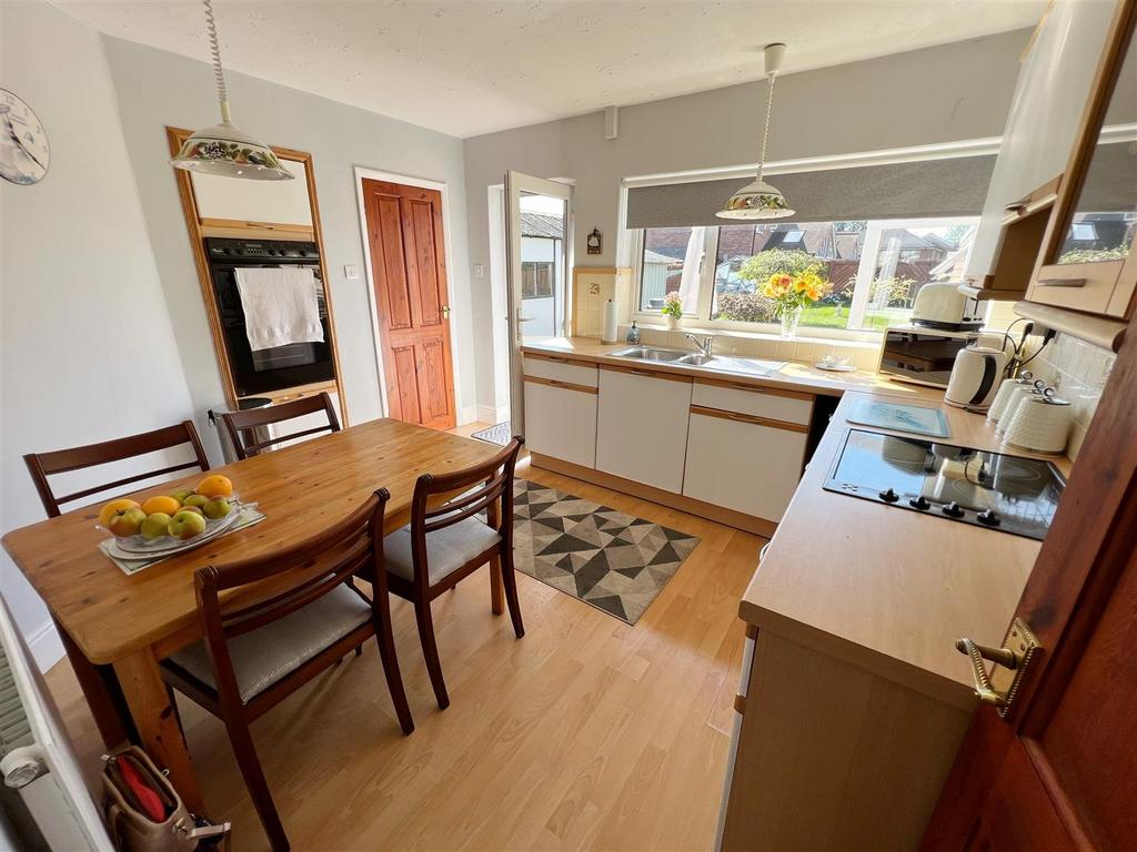 Kitchen Breakfast Room