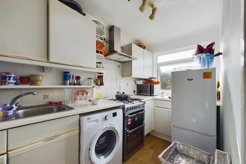 163 Friars Wood, Croydon, CR0 9JN