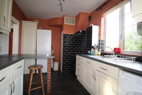 23 Kayemoor Road, Sutton, SM2 5HT