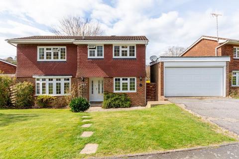 8 Kersey Drive, South Croydon, CR2 8SX