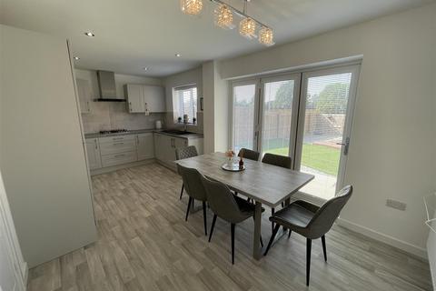 4 bedroom detached house for sale - Browdie Road, Darlington