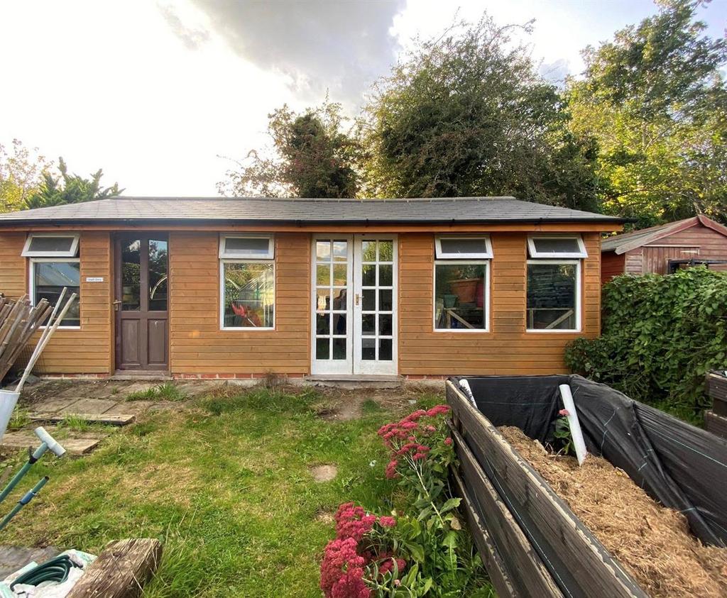 Shed