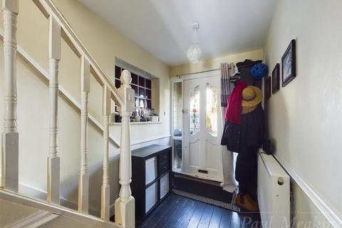 78 Foxearth Road, South Croydon, CR2 8EE