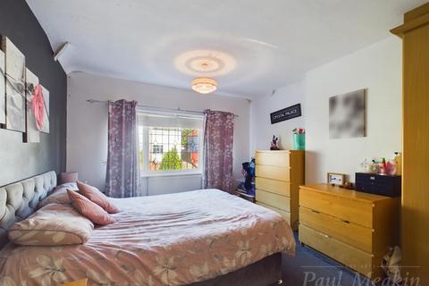 78 Foxearth Road, South Croydon, CR2 8EE