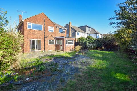13 Elgin Road, Cheshunt, Waltham Cross, EN8 8QL