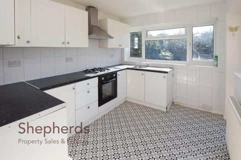 13 Elgin Road, Cheshunt, Waltham Cross, EN8 8QL