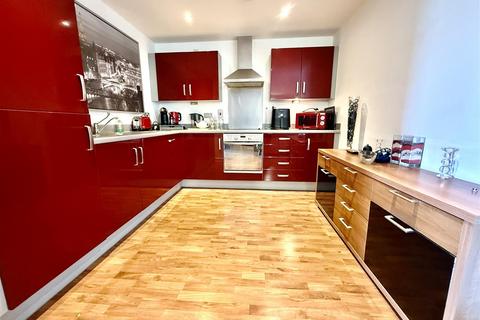 undefined, South Quay, Kings Road, Marina, Swansea
