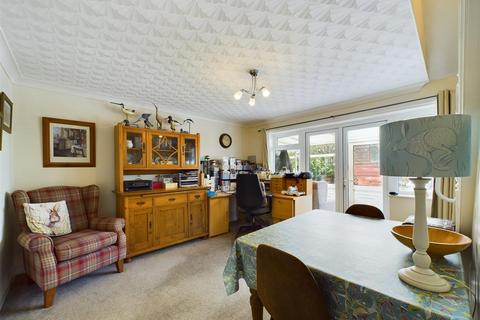 2 bedroom semi-detached bungalow for sale, High Street, Bempton