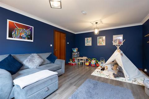45 Elm Street, Errol, Perth, PH2 7SQ