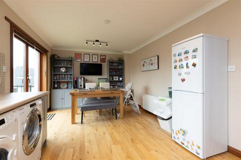 45 Elm Street, Errol, Perth, PH2 7SQ