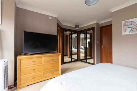 45 Elm Street, Errol, Perth, PH2 7SQ