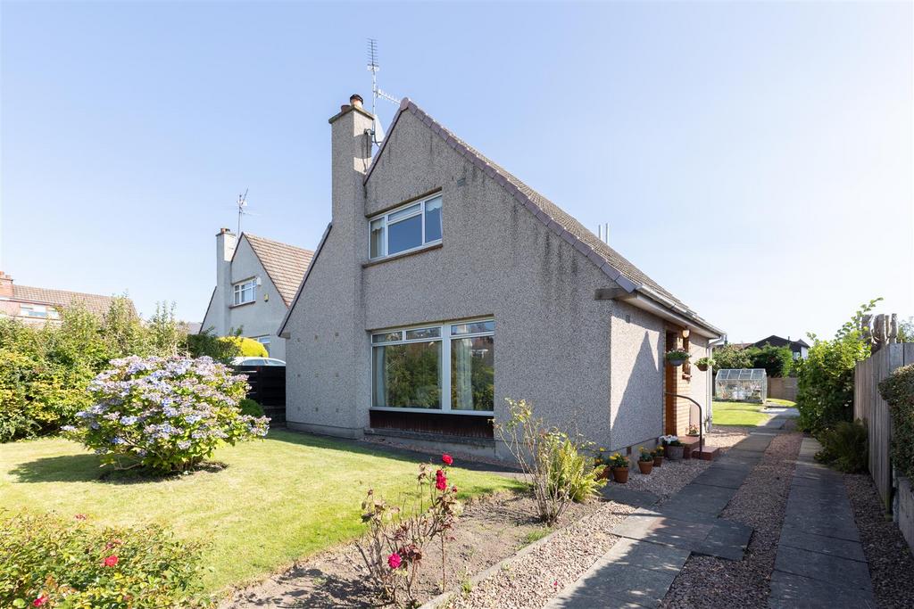 Shaftesbury Park, Dundee 4 bed detached house for sale £289,995