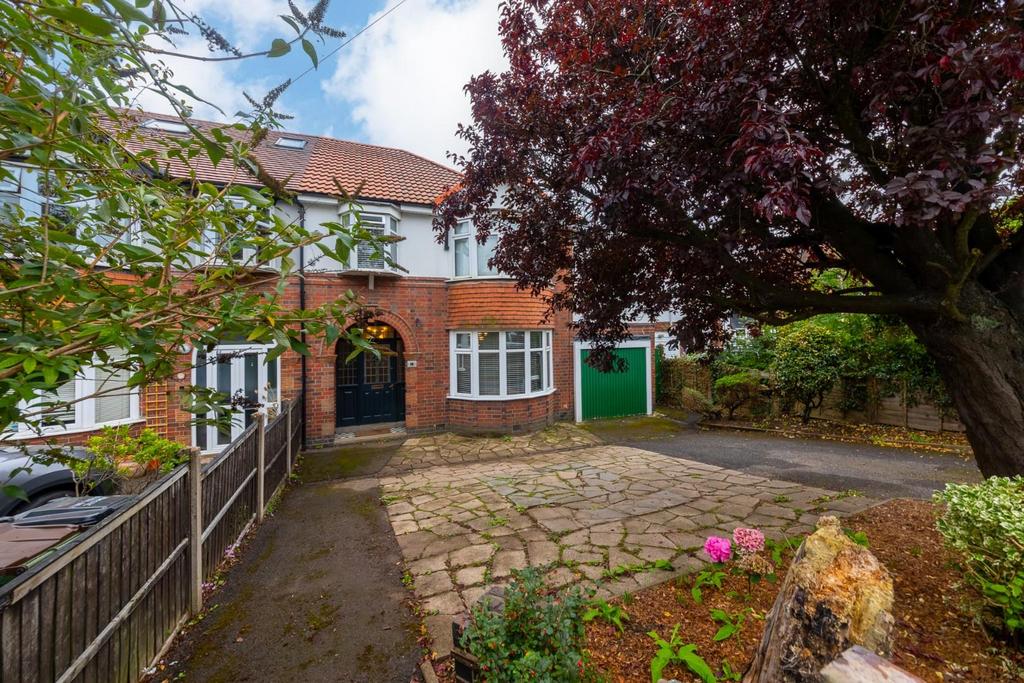 Wigston Road, Oadby, Leicester 4 bed semidetached house for sale £