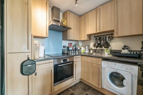 1 bedroom flat for sale, Foundry Court, Mill Street, Slough, SL2