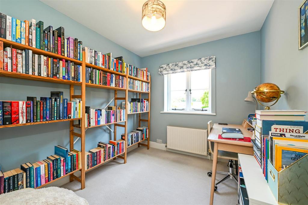 Study 2/Bedroom 5