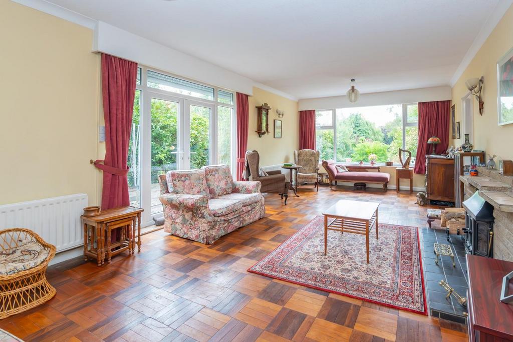 Park Road, Leamington Spa 5 bed detached house £950,000