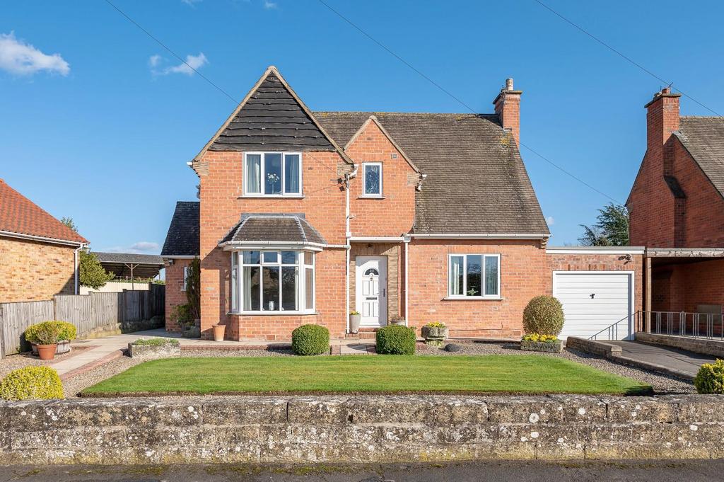Town Street, Old Malton, Malton 3 bed detached house for sale £425,000