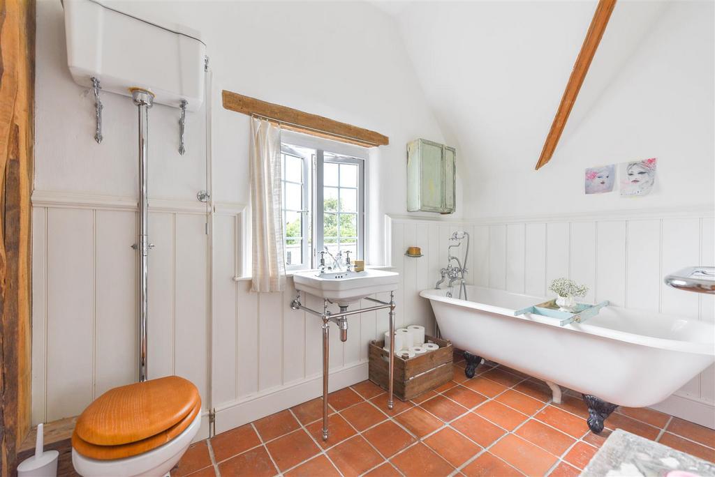 Family bathroom