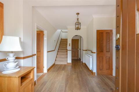 251 Billing Road, Northampton, NN1 5RX