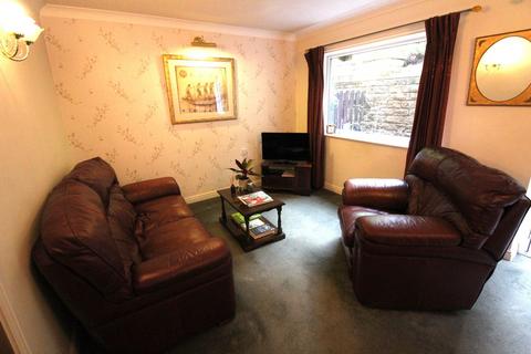 2 bedroom townhouse for sale, Bobbin Mill Court, Steeton, Keighley, BD20