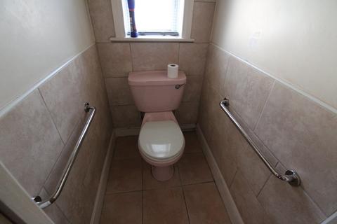 339 Halifax Road, Cross Roads, Keighley, BD22 9AA