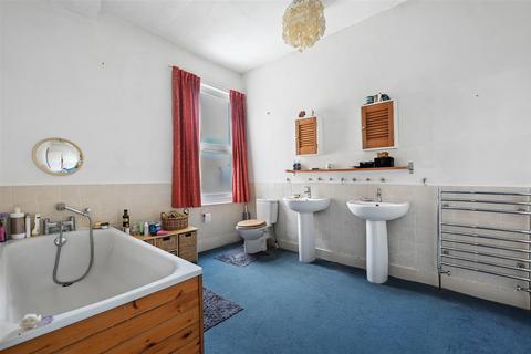 1a Redan Street, London, W14 0AD