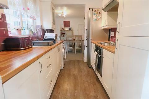 55 Blackheath Road, Lowestoft, NR33 7JE