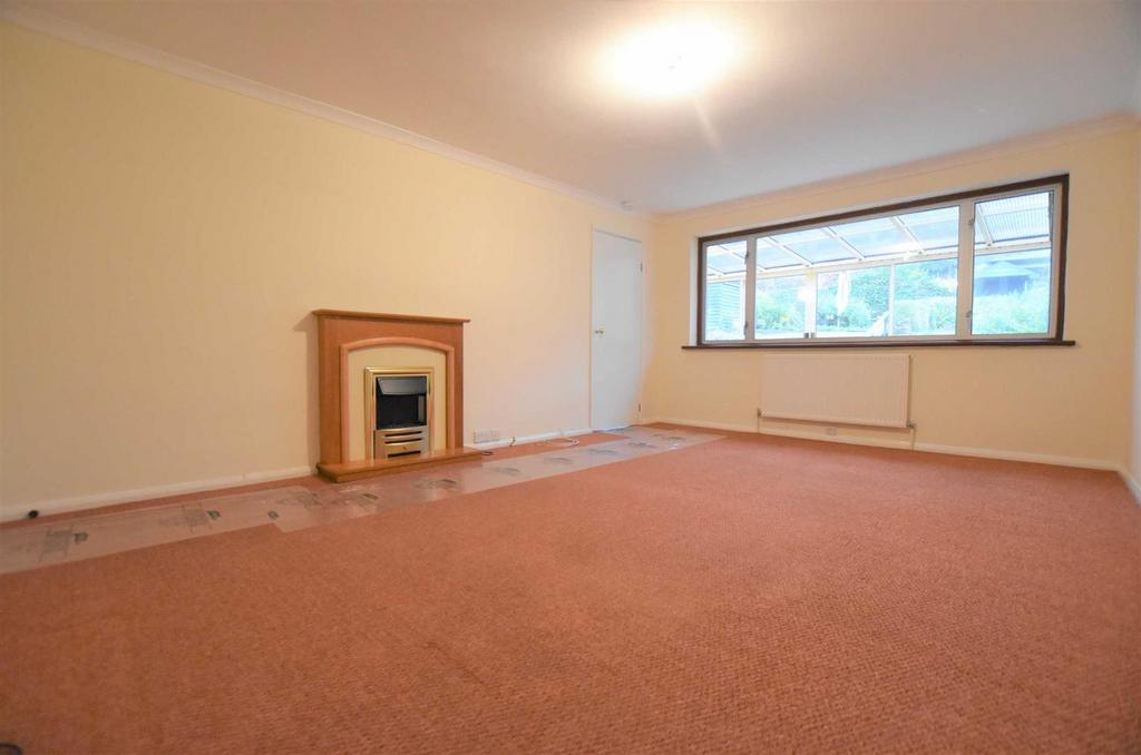 Sheridan Avenue, Caversham 2 bed bungalow £399,950