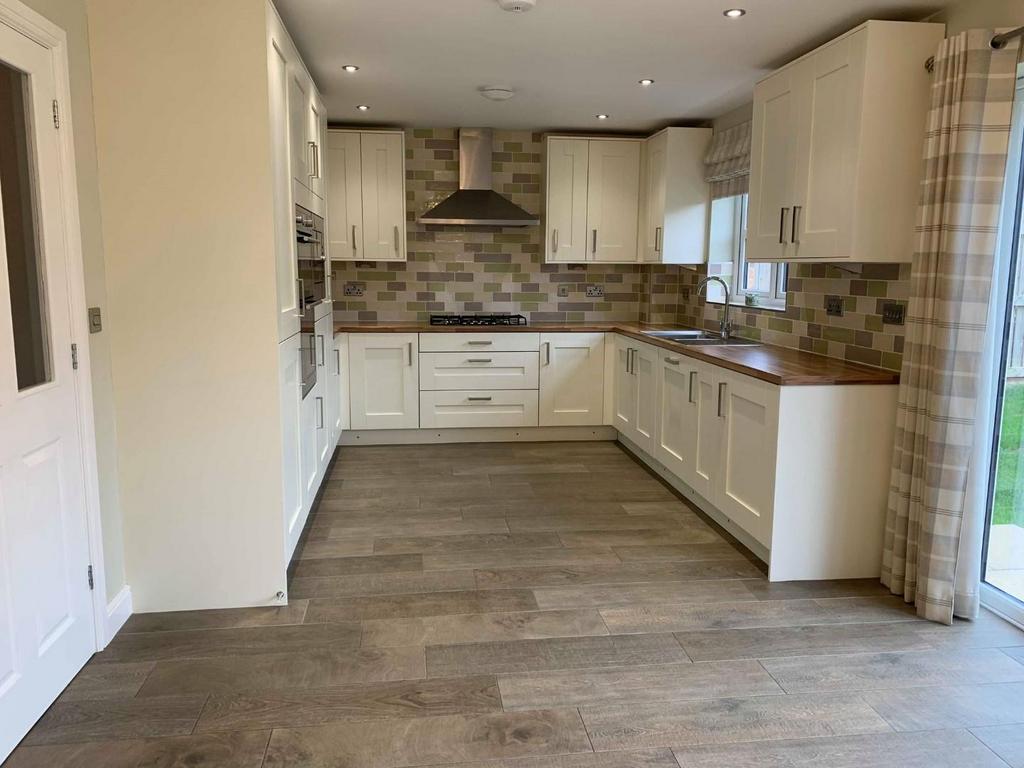 Applecross Grove, Wynyard 4 bed detached house £1,400 pcm (£323 pw)