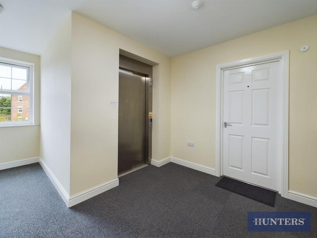 Hallway.jpg