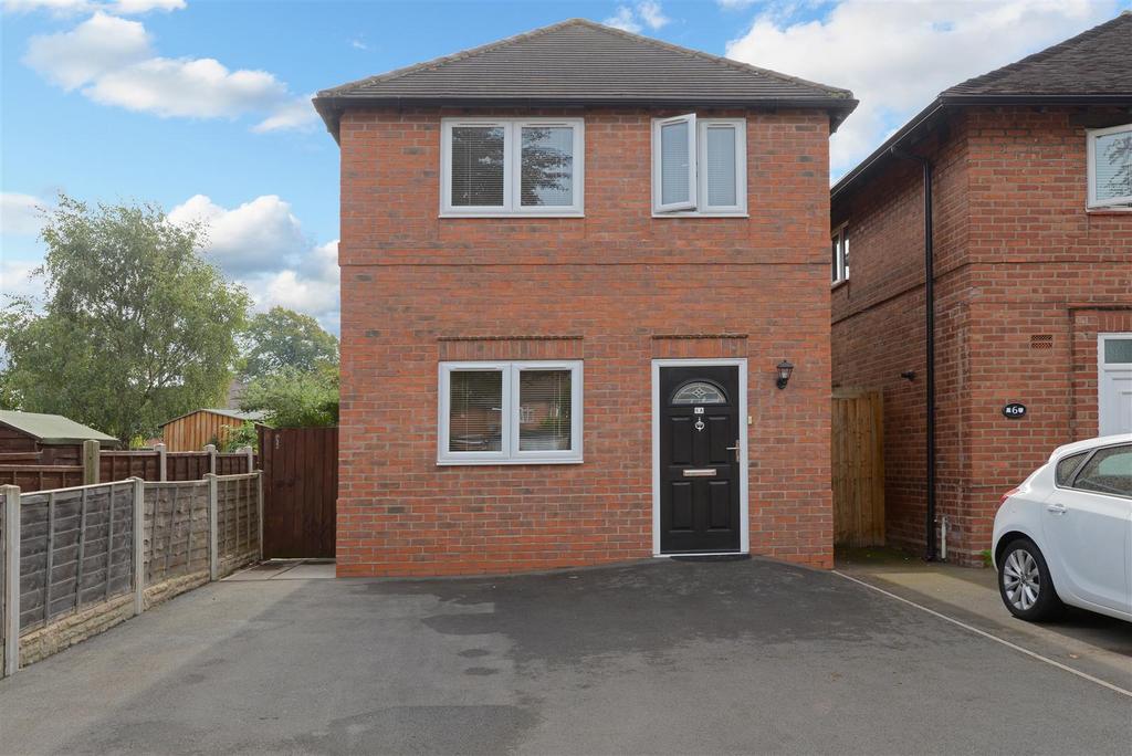 Racecourse Avenue, Monkmoor, Shrewsbury 2 bed detached house for sale