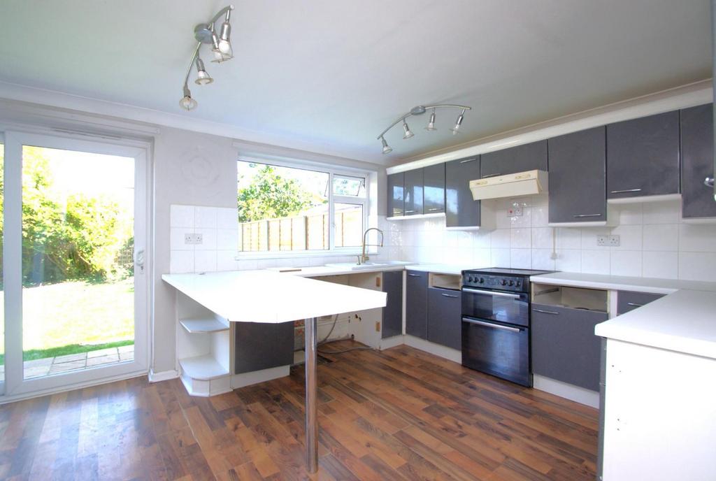Kitchen breakfast room.jpg