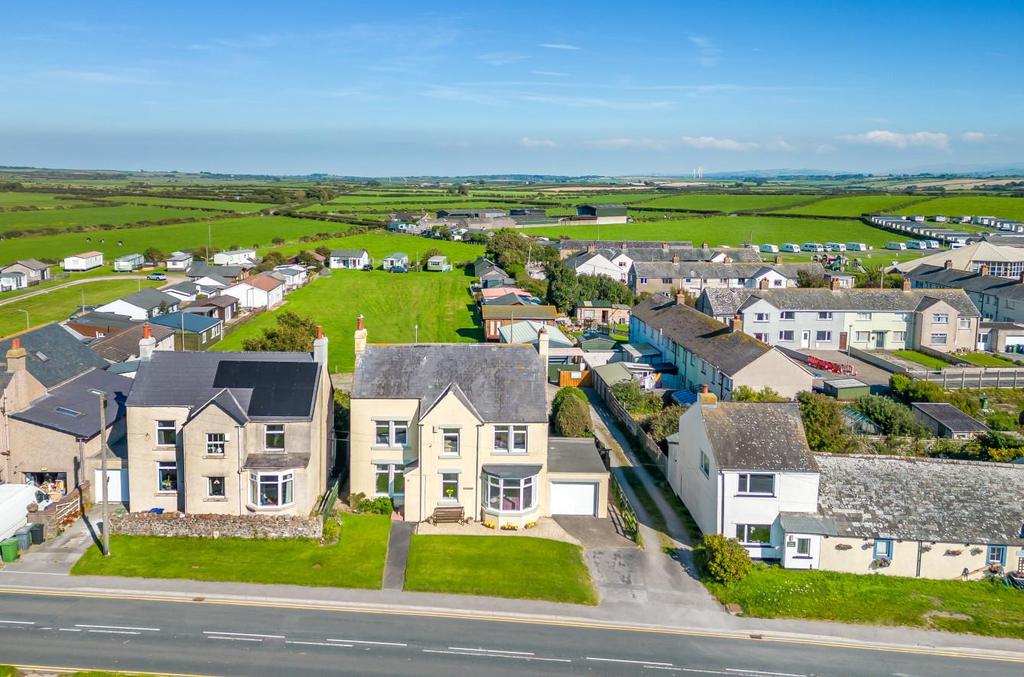 Allonby CA15 4 bed detached house for sale £330,000